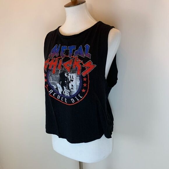 Metal Chicks black cut off graphic rocker top OSFA - Picture 3 of 9